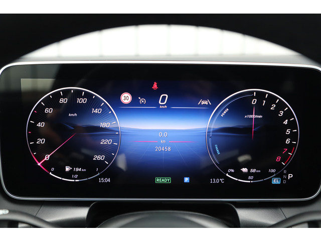 Mercedes-Benz GLC 300e AMG 4-Matic | 313PK | Pano | Sfeerverlichting | Distronic | Memory | Stuurwielverw. | Standkachel | Trekhaak | 2025.