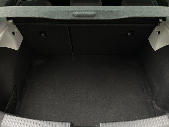 Seat Leon 1.0 TSI Ultimate Edition|VIRTUALCOCKPIT|CAMERA|BEATSAUDIO|STOELVRM|CRUISECONTROL|AUTOHOLD|17INCH|LED|NAVI|APPLECARPLAY