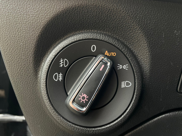 Seat Leon 1.0 TSI Ultimate Edition|VIRTUALCOCKPIT|CAMERA|BEATSAUDIO|STOELVRM|CRUISECONTROL|AUTOHOLD|17INCH|LED|NAVI|APPLECARPLAY