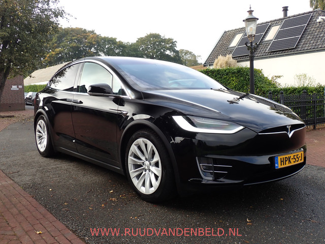 tesla-model-x-long-range-raven-88soh---autopilot-trekhaak-premium-audio-interieur