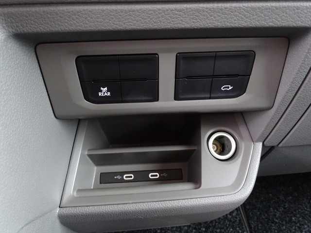 Volkswagen Crafter 2.0 TDI | 141 PK | Bakwagen | BPM Vrij |