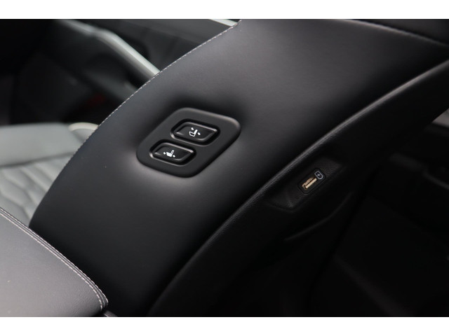 Kia Sorento 1.6 T-GDI Hybrid 4WD   PANO   KEYLESS   HUD   360   VOLLEDIG UITGEVOERD!