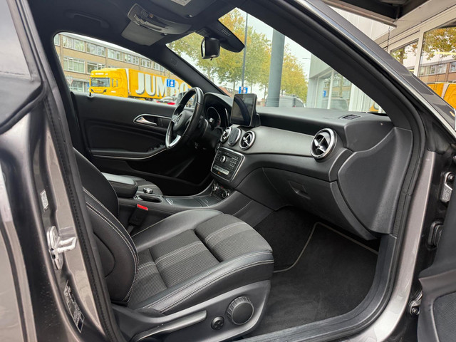 Mercedes-Benz CLA Shooting Brake 180 Business Solution Automaat | Navigatie