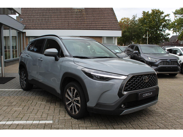 toyota-corolla-cross-hybrid-140-dynamic-el-achterklep-stoel-stuur-ruitenwisser-verw.-keyless-led