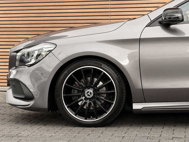 Mercedes-Benz CLA 180 Ambition AMG-Line 18Inch   Sportstoelen   Navi   Telefoon