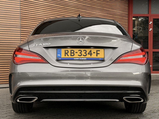 Mercedes-Benz CLA 180 Ambition AMG-Line 18Inch   Sportstoelen   Navi   Telefoon