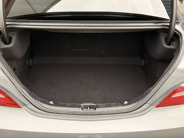 Mercedes-Benz CLA 180 Ambition AMG-Line 18Inch   Sportstoelen   Navi   Telefoon
