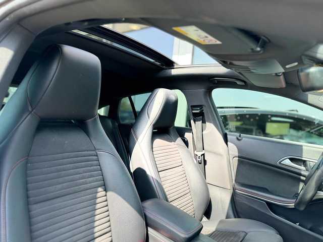 Mercedes-Benz CLA Shooting Brake 180 AMG Panorama Led Leder