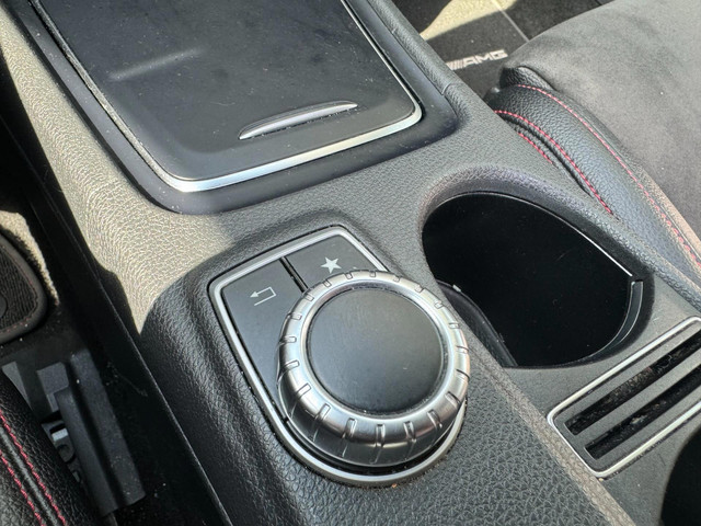 Mercedes-Benz CLA Shooting Brake 180 AMG Panorama Led Leder