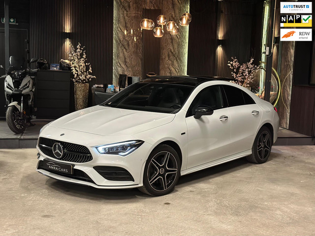 mercedes-benz-cla-250-e-amg-pano-memory-sfeer-bomvol