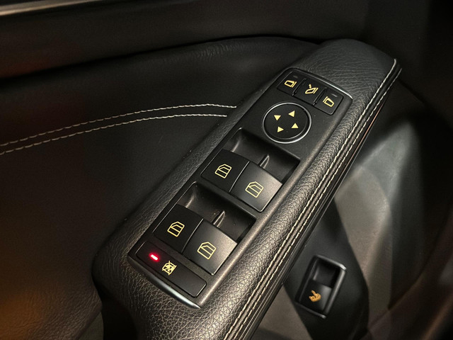 Mercedes-Benz CLA 180|PANORAMA|AUTOMAAT|STOELVERW|