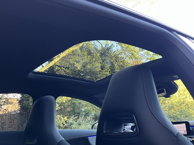Mercedes-Benz CLA Shooting Brake 180 Star Edition AMG | Night Pakket | Panoramadak | MULTIBEAM LED Koplampen | Dodehoekassistent | Apple CarPlay |