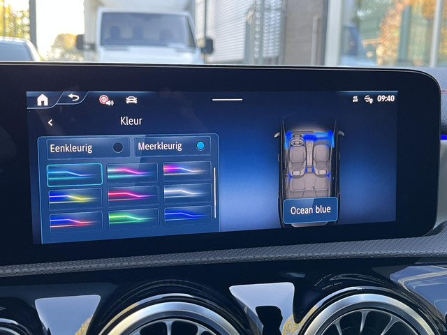Mercedes-Benz CLA Shooting Brake 180 Star Edition AMG | Night Pakket | Panoramadak | MULTIBEAM LED Koplampen | Dodehoekassistent | Apple CarPlay |