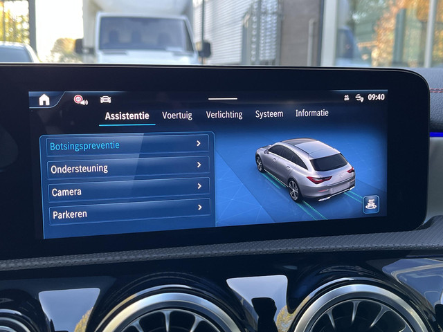 Mercedes-Benz CLA Shooting Brake 180 Star Edition AMG | Night Pakket | Panoramadak | MULTIBEAM LED Koplampen | Dodehoekassistent | Apple CarPlay |
