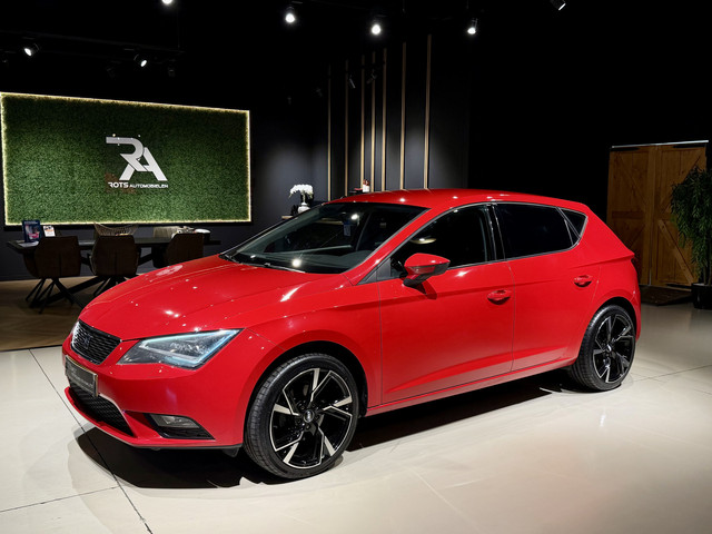 Seat Leon 1.2 TSI Style Matrix-LED|Cruis|Media Rood!