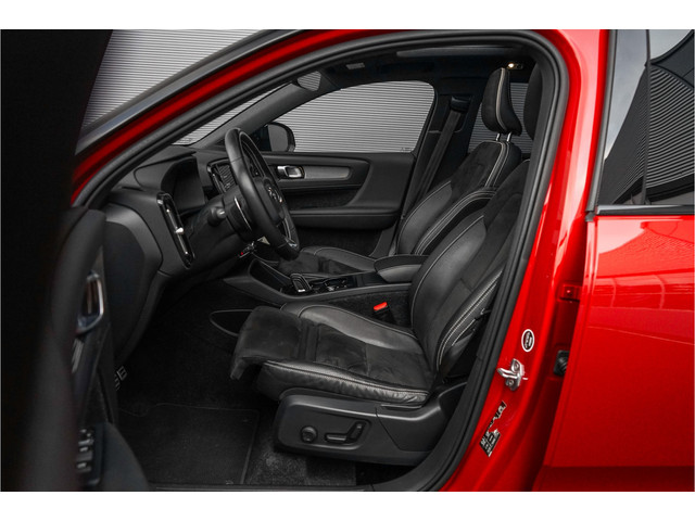 Volvo XC40 2.0 T5 AWD R-Design Pano Camera ACC 20
