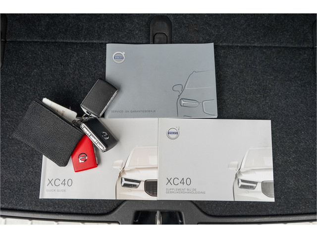 Volvo XC40 2.0 T5 AWD R-Design Pano Camera ACC 20