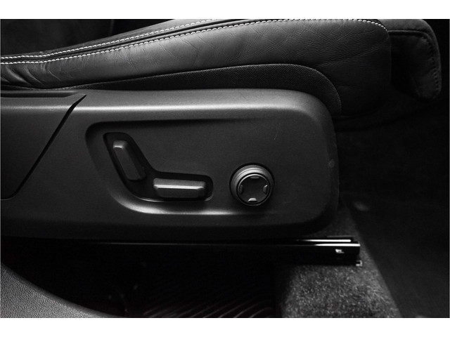 Volvo XC40 2.0 T5 AWD R-Design Pano Camera ACC 20