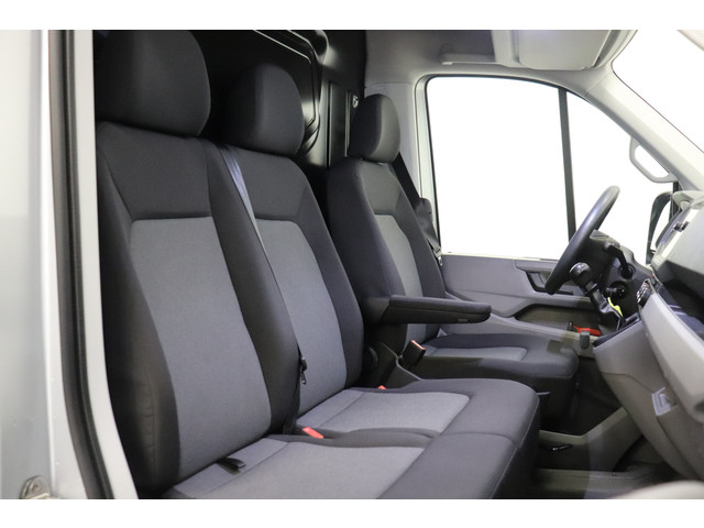 Volkswagen Crafter 2.0 TDI L3H3 EURO 6 - Airco - Navi - Cruise - PDC - € 16.900,- Excl.