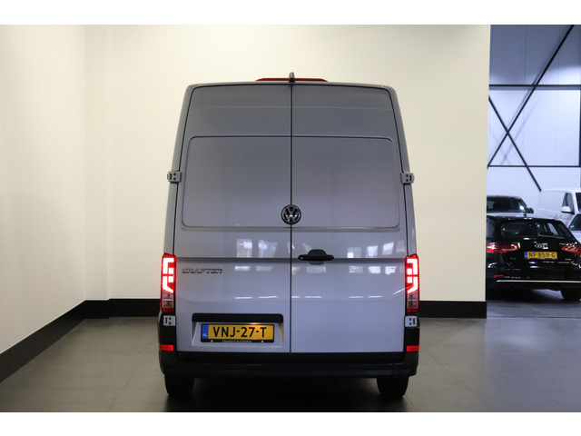 Volkswagen Crafter 2.0 TDI L3H3 EURO 6 - Airco - Navi - Cruise - PDC - € 16.900,- Excl.