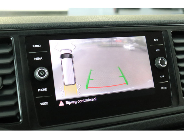 Volkswagen Crafter 2.0 TDI L3H3 EURO 6 - Airco - Navi - Cruise - PDC - € 16.900,- Excl.