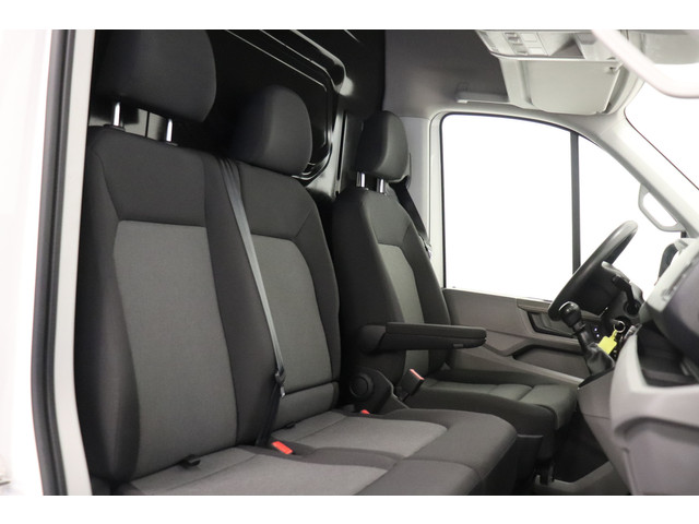 Volkswagen Crafter 2.0 TDI L3H3 EURO 6 - Airco - Navi - Cruise - € 21.950,- Excl.