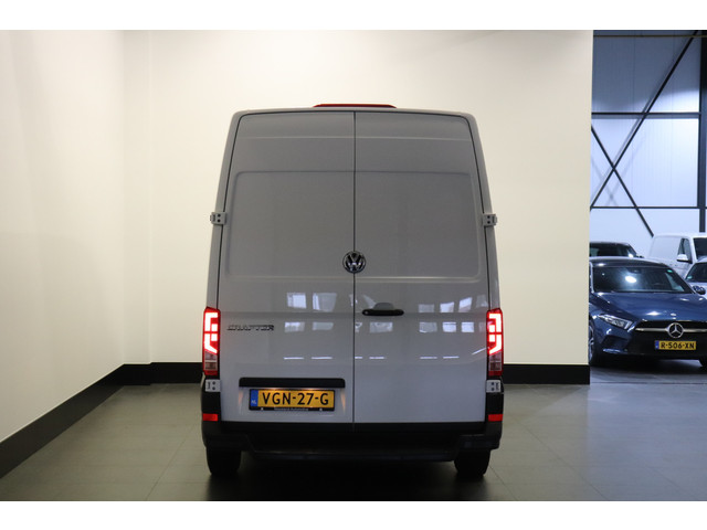 Volkswagen Crafter 2.0 TDI L3H3 EURO 6 - Airco - Navi - Cruise - € 21.950,- Excl.