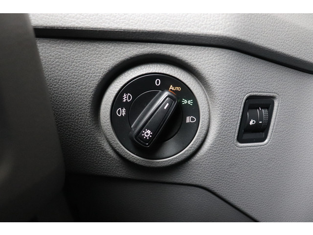 Volkswagen Crafter 2.0 TDI L3H3 EURO 6 - Airco - Navi - Cruise - € 21.950,- Excl.