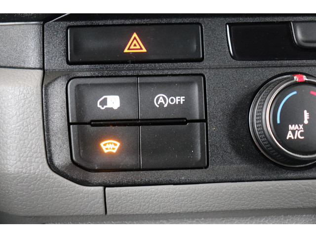 Volkswagen Crafter 2.0 TDI L3H3 EURO 6 - Airco - Navi - Cruise - € 21.950,- Excl.