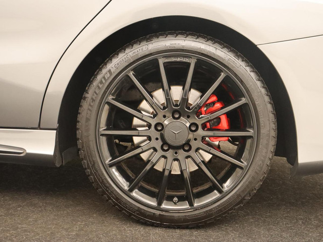 Mercedes-Benz CLA 200 Edition 1 | Panoramadak | Stoelverwarming | Xenon | Half leder | Navigatie | Climate control | Cruise control