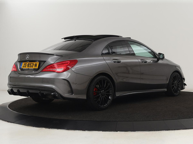 Mercedes-Benz CLA 200 Edition 1 | Panoramadak | Stoelverwarming | Xenon | Half leder | Navigatie | Climate control | Cruise control