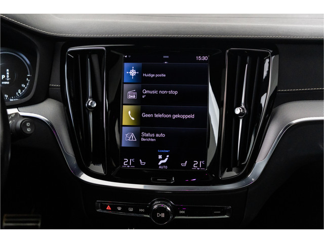Volvo V60 2.0 T8 Twin Engine AWD Polestar Engineered Polestar, Panorama, Volleder,