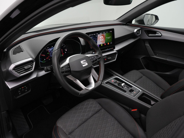 Seat Leon 1.4 TSI eHybrid 204 pk DSG PHEV FR Business Intense | Panoramadak | Stuur- stoelverwarming | Achteruitrijcamera | Navigatie
