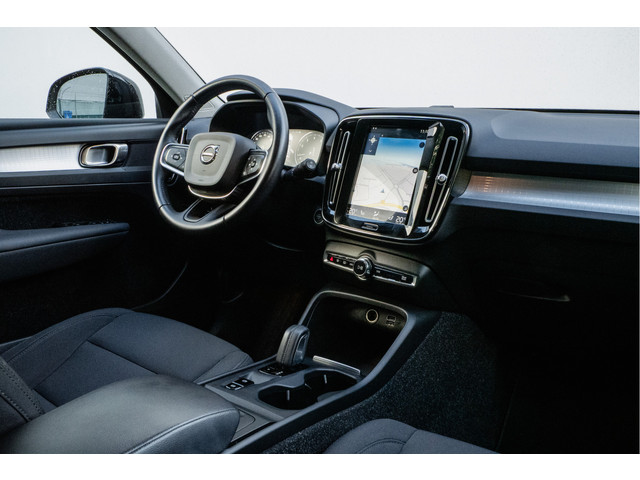 Volvo XC40 1.5 T2 Aut. Business Pro Navigatie  Camera  Blis  Stoel-stuurverwarming  Elektr. achterklep  Carplay