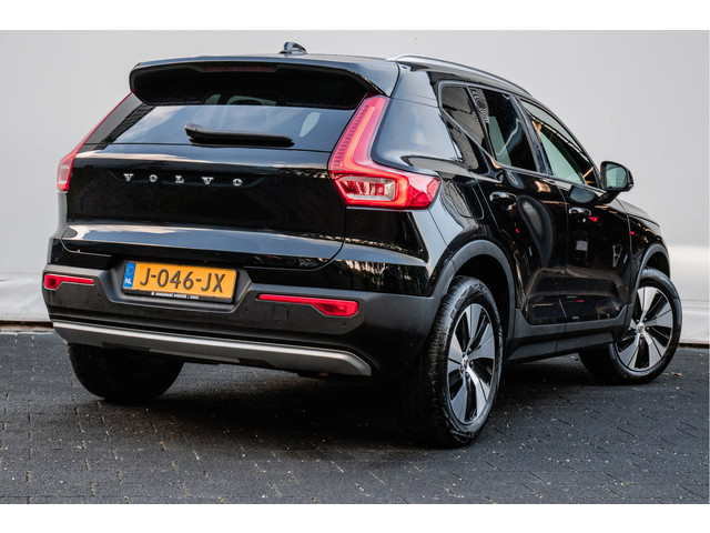Volvo XC40 1.5 T2 Aut. Business Pro Navigatie  Camera  Blis  Stoel-stuurverwarming  Elektr. achterklep  Carplay