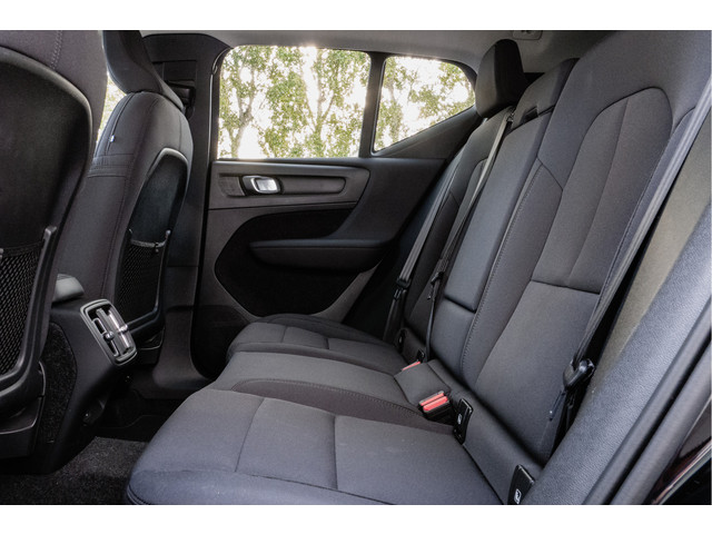 Volvo XC40 1.5 T2 Aut. Business Pro Navigatie  Camera  Blis  Stoel-stuurverwarming  Elektr. achterklep  Carplay