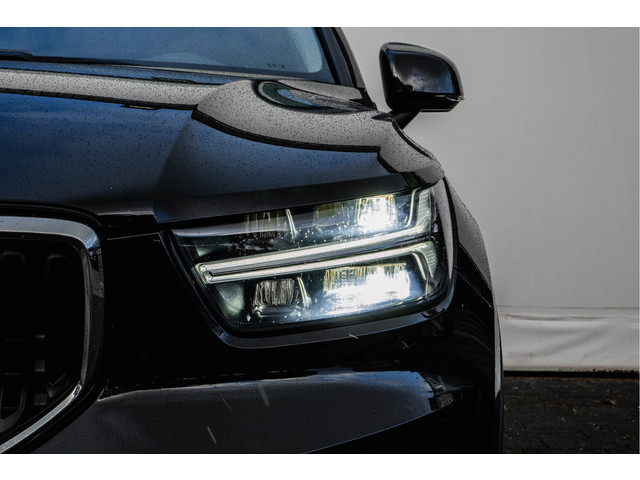 Volvo XC40 1.5 T2 Aut. Business Pro Navigatie  Camera  Blis  Stoel-stuurverwarming  Elektr. achterklep  Carplay