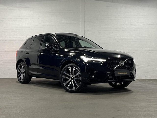 volvo-xc60-2.0-t6-plug-in-hybrid-awd-r-design-open-dak---trekhaak---adapt.-cruise---head-up---360-graden-camera---stoelventilatie