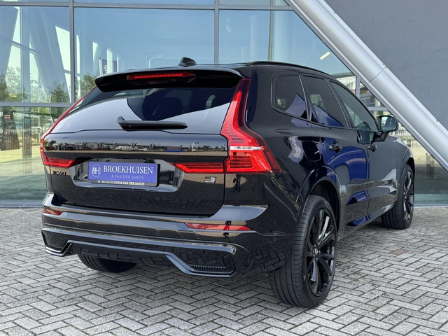 Volvo XC60 2.0 T8 Plug-in hybrid AWD Ultimate Black Edition 455pk Panoramadak   360 Camera   Harmon Kardon