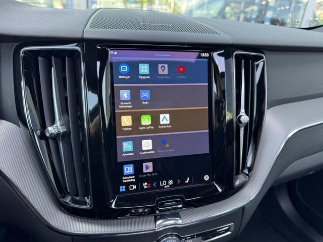 Volvo XC60 2.0 T8 Plug-in hybrid AWD Ultimate Black Edition 455pk Panoramadak   360 Camera   Harmon Kardon