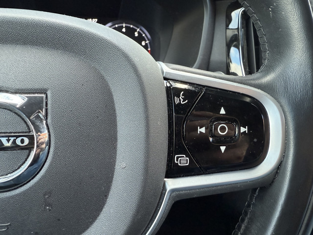 Volvo V60 2.0 B3 Momentum Advantage NIEUW BINNEN !!