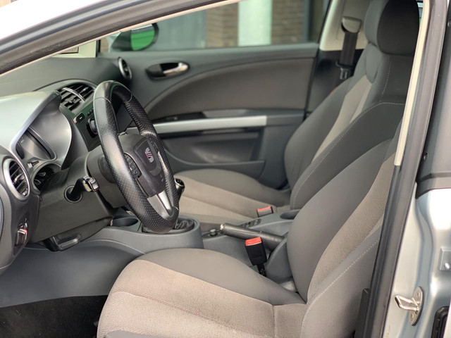 Seat Leon 1.4 TSI Businessline High | Cruise Control | Navigatie | Elektrische Ramen |