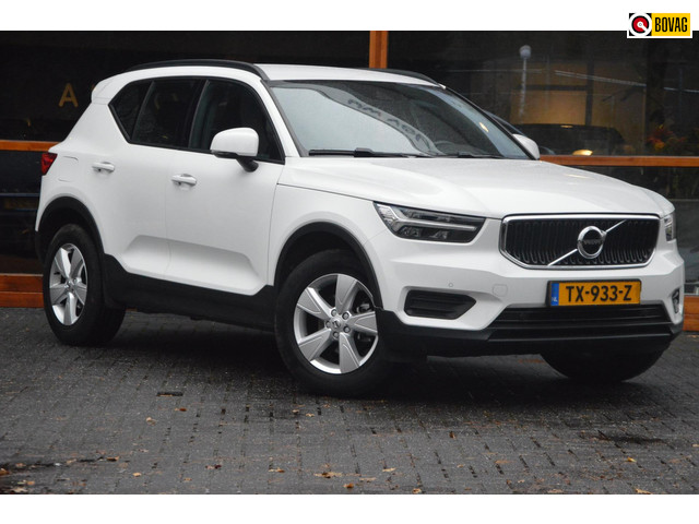 volvo-xc40-t3---dealer-onderhouden---cruise-control---navigatie---voor---achter-parkeersensoren--