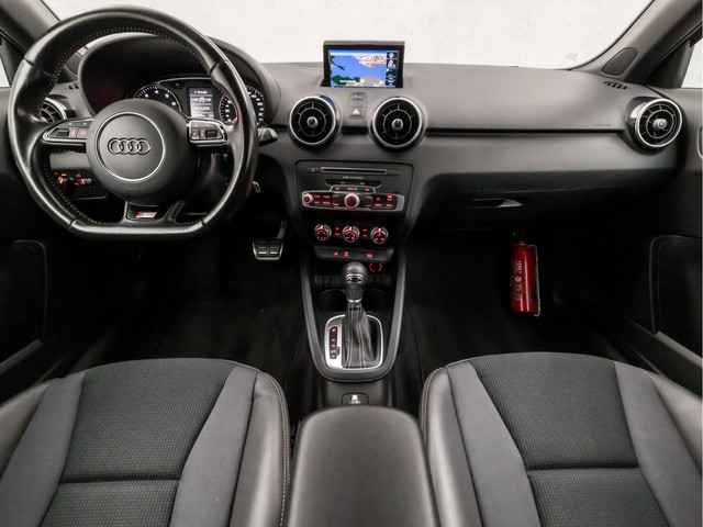 Audi A1 1.8 TFSI S-Line Sport 192Pk Automaat (2X S-LINE, NAVIGATIE, XENON, CLIMATE, LEDER, SPORTSTOELEN, FLIPPERS, GETINT GLAS, CRUISE,
