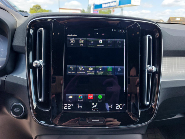 Volvo XC40 1.5 T4 Plug-in hybrid Core Bright | WinterPack | Camera | NAP