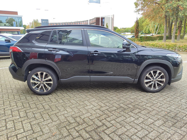 toyota-corolla-cross-hybrid-140-style-stoel-stuurverw-blind-spot-el-achterklep-4s-banden-park-sensoren-navi-clima-apple-android-camera-ad-cruise-18--