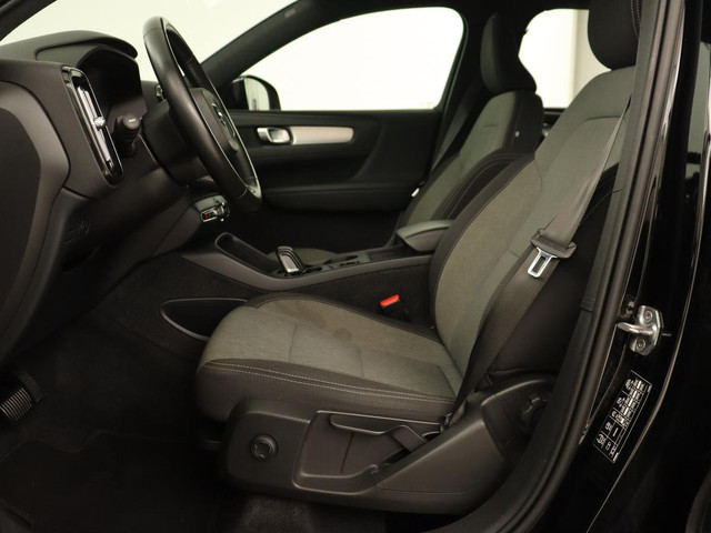 Volvo XC40 1.5 T4 Recharge Inscription Expression | Trekhaak | Carplay | Navigatie | Climate control | Parkeerhulp | Cruise control | Full