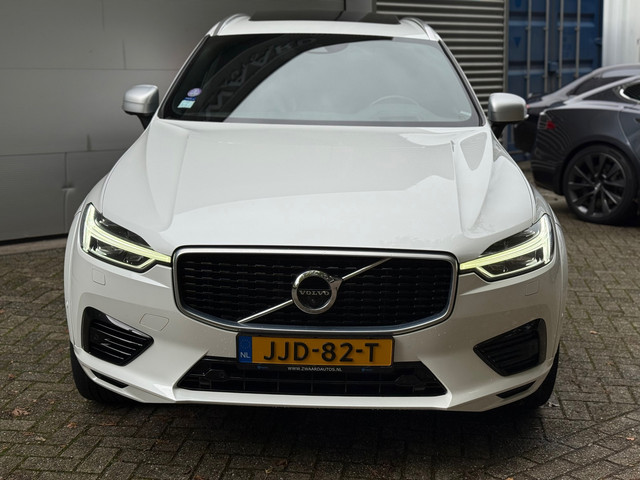 Volvo XC60 2.0 T8 Twin Engine AWD R-Design l Pano l 360 Camera l HK Audio l Trekhaak l Luchtvering l