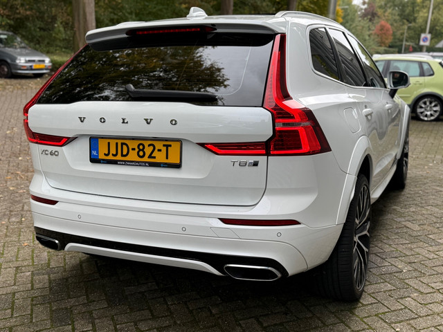 Volvo XC60 2.0 T8 Twin Engine AWD R-Design l Pano l 360 Camera l HK Audio l Trekhaak l Luchtvering l
