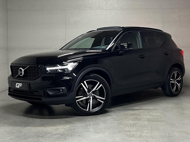 Volvo XC40 1.5 T5 Recharge R-Design Pano H K 360° ACC Autopilot